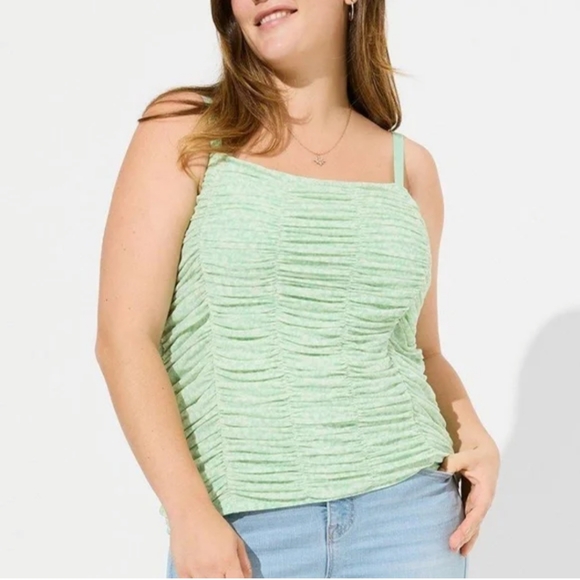 NWT Torrid Green Ruched Camisole Top In Green Size 4X - Picture 1 of 7